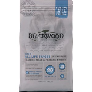 Blackwood 5000 Catfish Meal & Pearled Barley Sensitive Skin & Stomach Formula Dry Dog Food