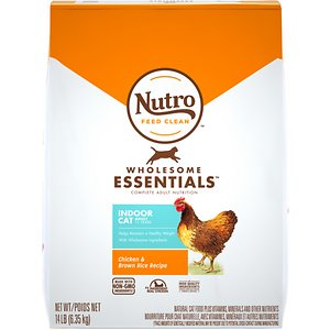 Nutro wholesome essentials shop dog food review