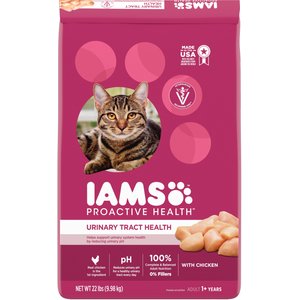 Iams Protective Health Urinary Tract Healthy Chicken Adult Dry Cat Food